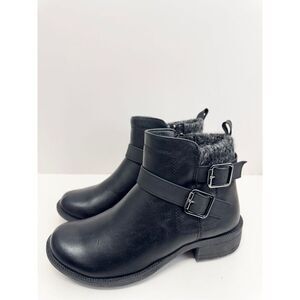 Easy Streets Booties Size 5 Black Block Heel Faux Fur Lug Outsole Faux Leather